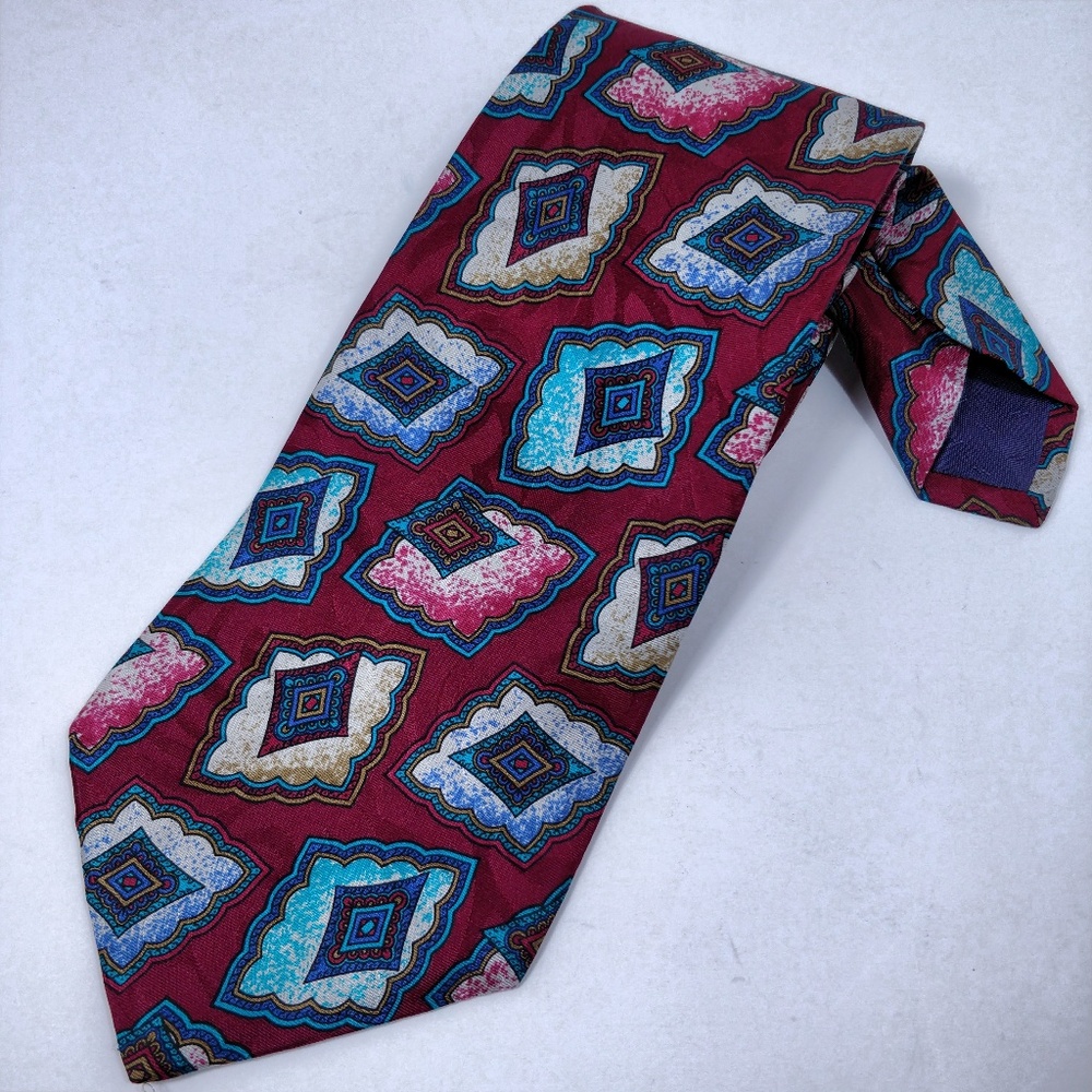 Geoffrey Beene Silk Tie Unique Rhombus Abstract